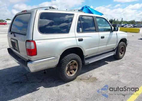 1999 Toyota 4Runner z USA, uszkodzony, nr VIN JT3GM84R0X0052480